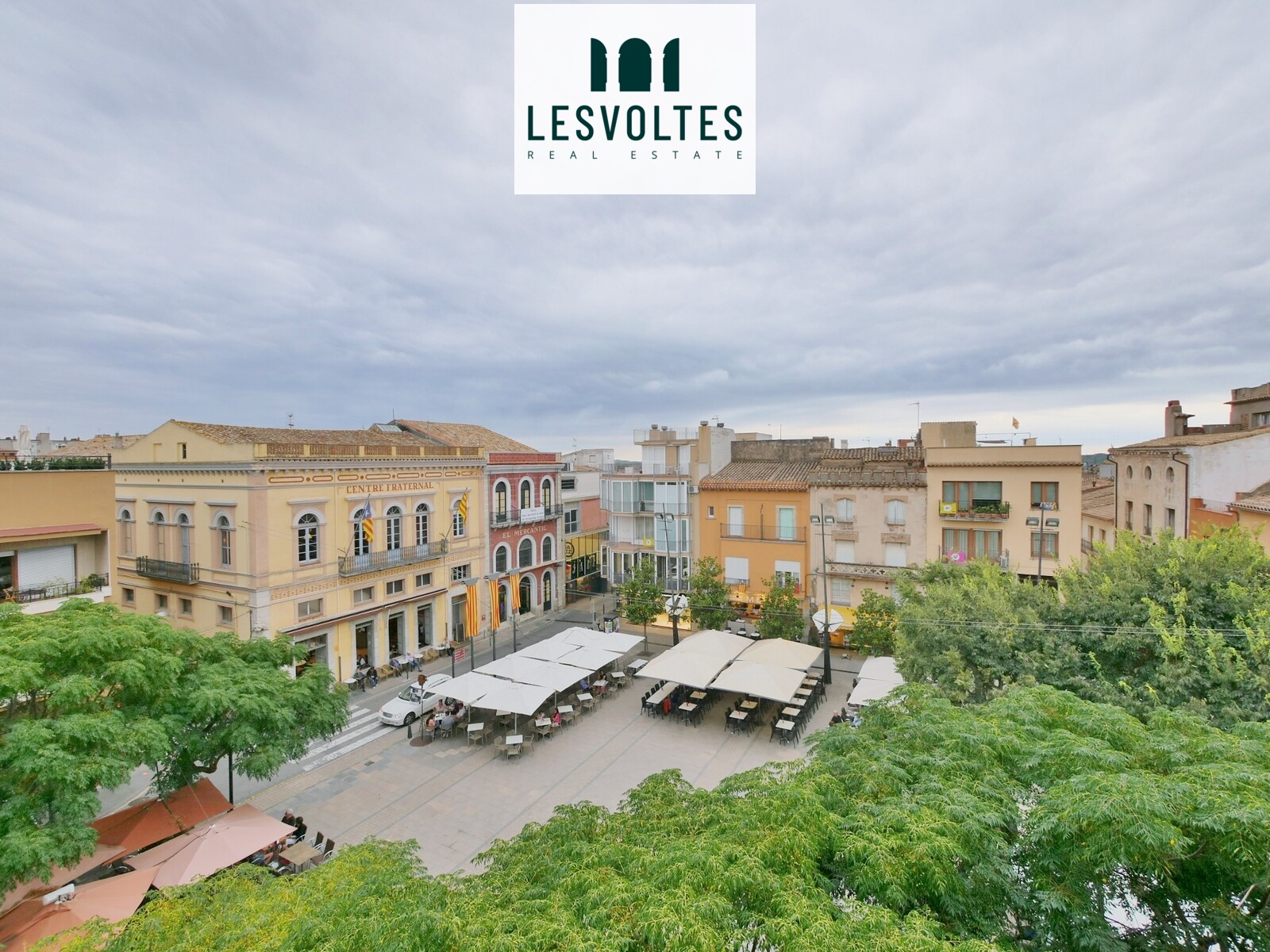 MAGNÍFICO DÚPLEX CON GRAN TERRAZA EN EL CENTRO DE PALAFRUGELL