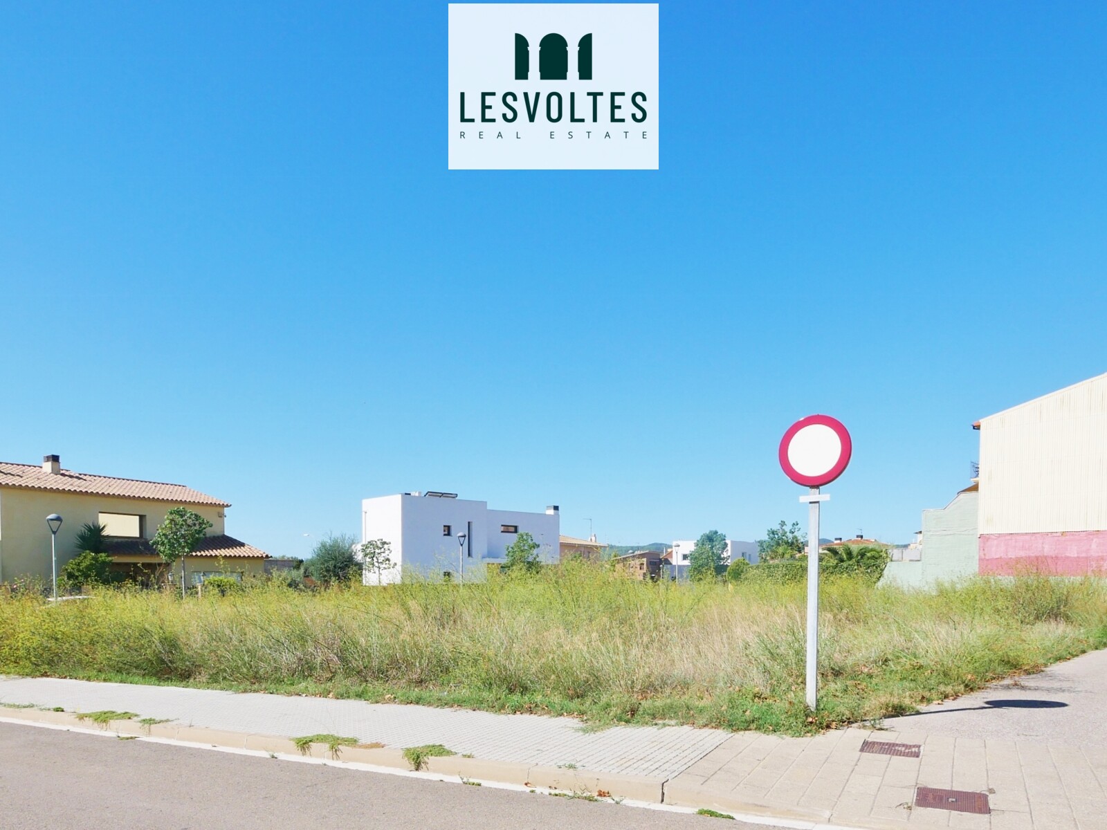 PLOT 756M2 FOR PLURIFAMILIARY BUILDING FOR SALE IN PALAFRUGELL. BRUGUEROL AREA.