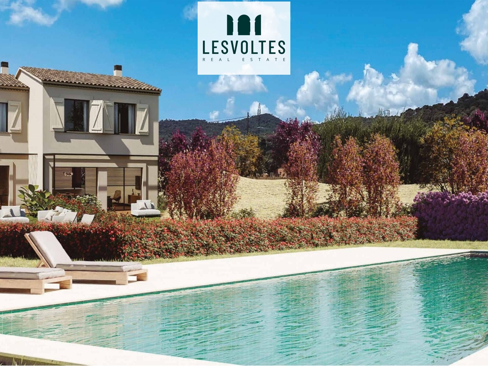 NEW PROMOTION OF HOUSES WITH PRIVATE GARDEN AND LARGE COMMUNITY AREA WITH SWIMMING POOL IN THE TOWN OF LLOFRIU.