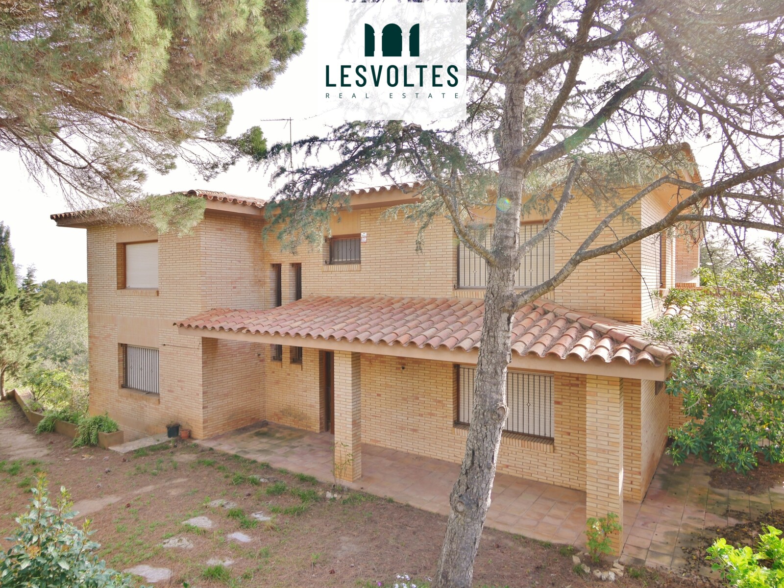 CASA CON JARDIN Y VISTAS A MAR CERCA DE SA TUNA, BEGUR