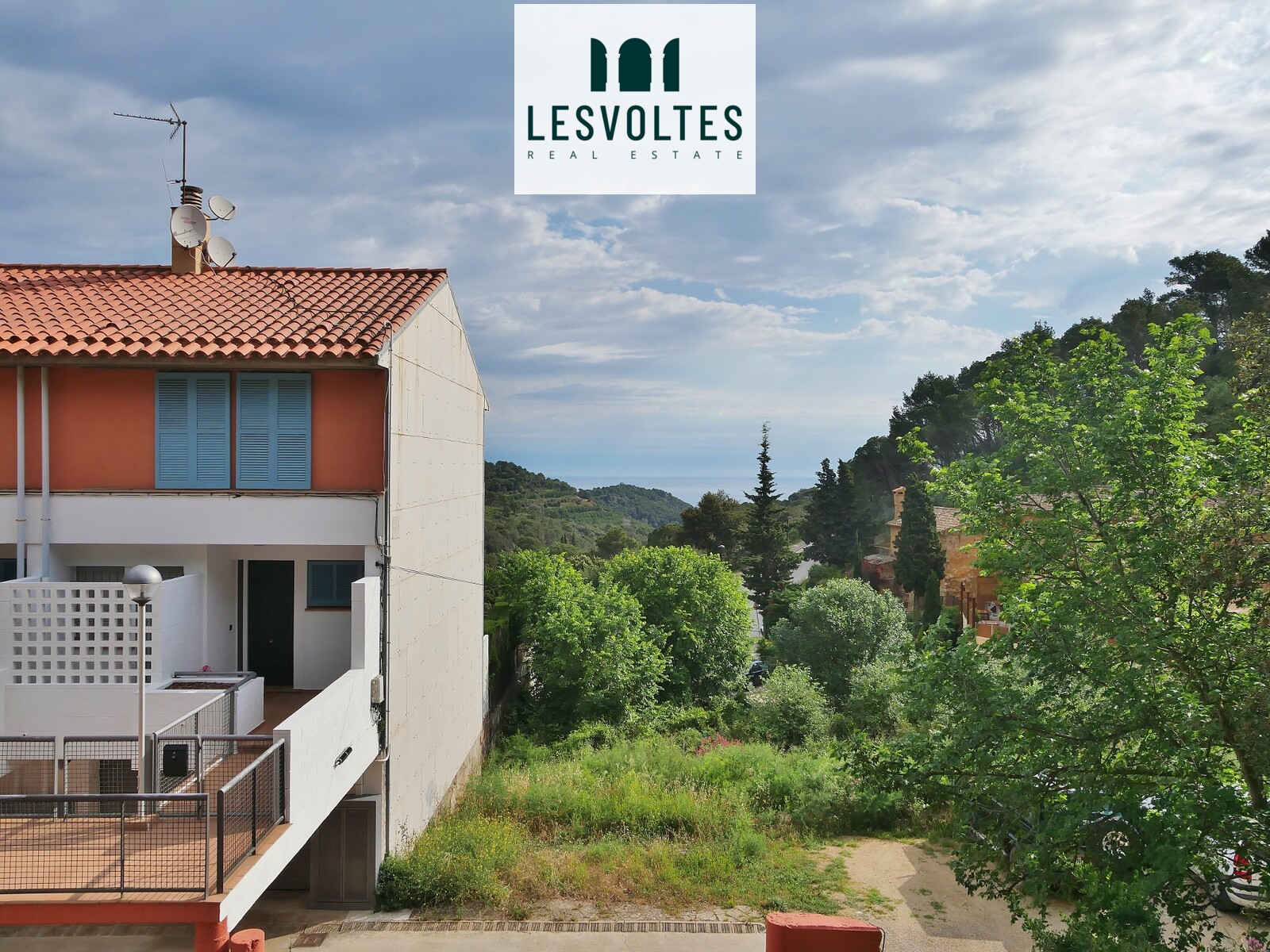 CONJUNTO DE 5 TERRENOS PARA VIVIENDAS UNIFAMILIARES, EN VENTA EN EL CENTRO DE BEGUR