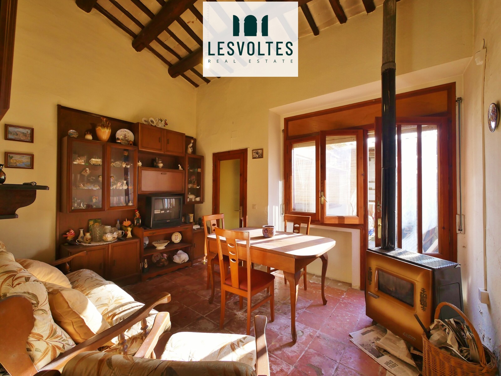 CASA DE PUEBLO ADOSADA DE 45M2 CON PATIO EN VENTA EN PALAFRUGELL