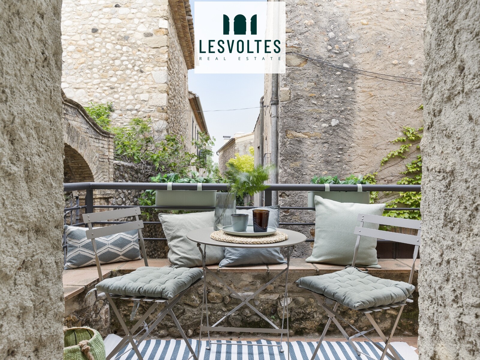 ENCANTADOR PAJAR DE 60 M², EN ALQUILER PARA SEGUNDA RESIDENCIA EN VILAÜR, ALT EMPORDÀ.