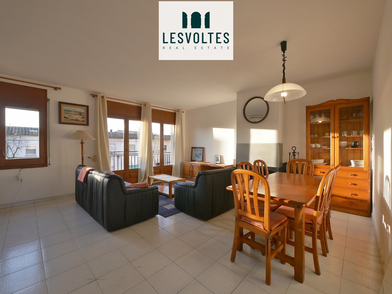 HOUSE WITH GARDEN AND GARAGE LOCATED IN PALAFRUGELL IN A RESIDENTIAL AREA