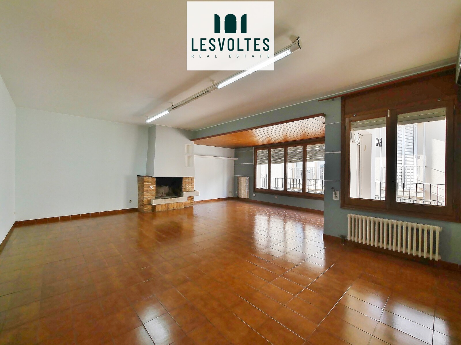 ESPECTACULAR PIS DE 224 M² SITUAT EN EL CENTRE DE PALAFRUGELL