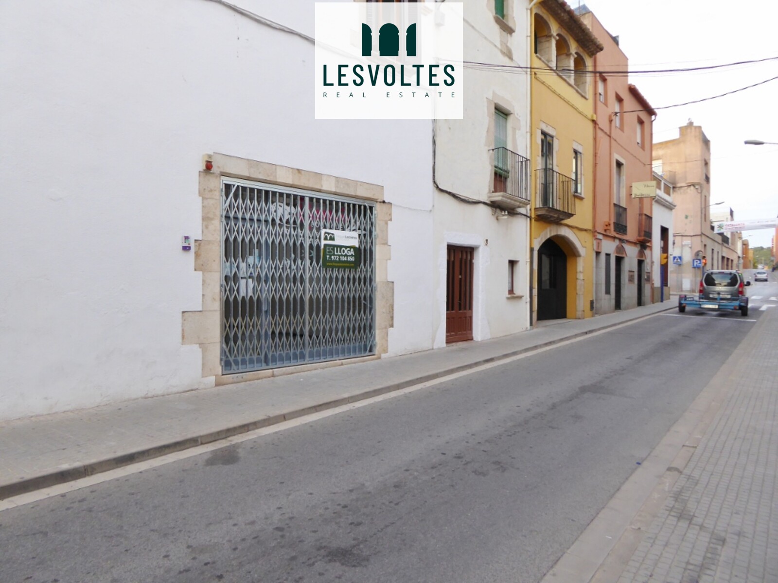 COMMERCIAL FOR RENT IN PALAFRUGELL CENTER PASSAGEWAY AND VERY VISIBLE